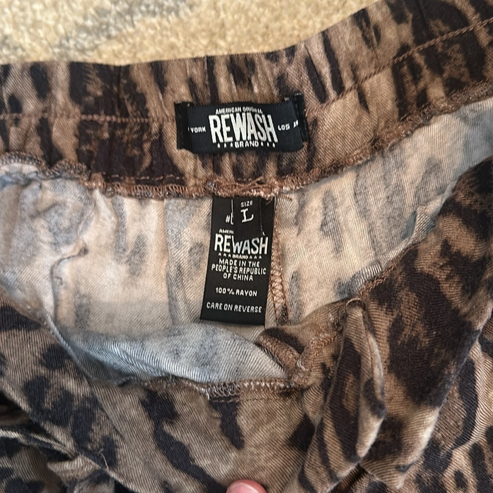 Leopard Print High Waist Wide Leg Trousers - Picture 3 of 7